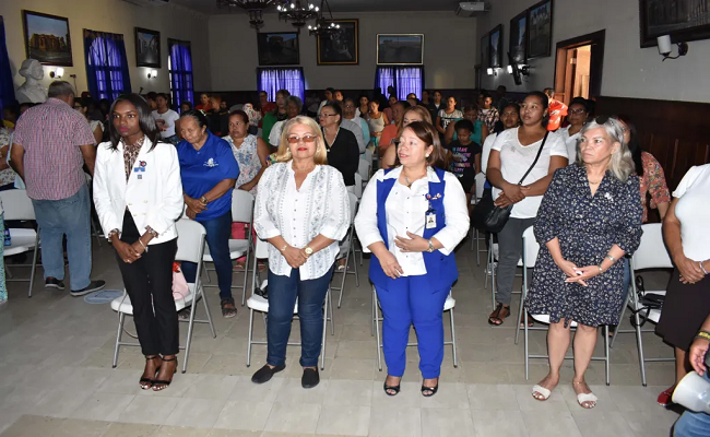 Ayuntamiento Municipal celebra Día Internacional de la Mujer